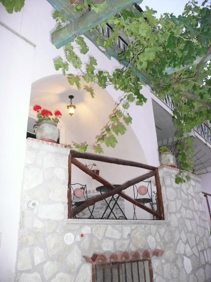 Residenza Antico Borgo Del Pozzo Aparthotel Tramonti Εξωτερικό φωτογραφία